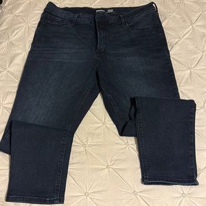 Old Navy Rockstar Super Skinny High rise Jeans- Short
